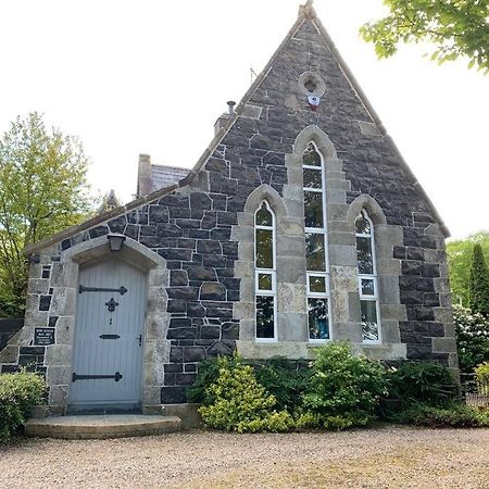 Old Schoolhouse, Galgorm Villa Buitenkant foto